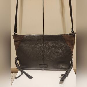 Vince Camuto "Cory" Brown Pebbled Leather w/Suede Detail Crossbody Bag Ret.$168